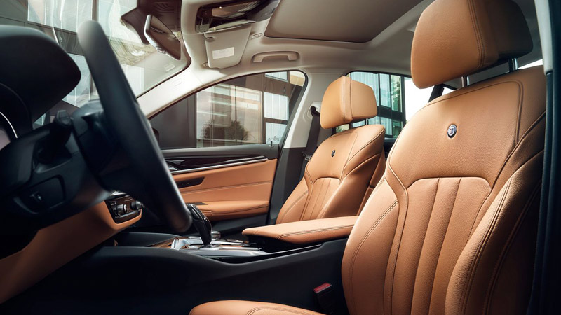 BMW ALPINA D5 S - BMW wnętrze